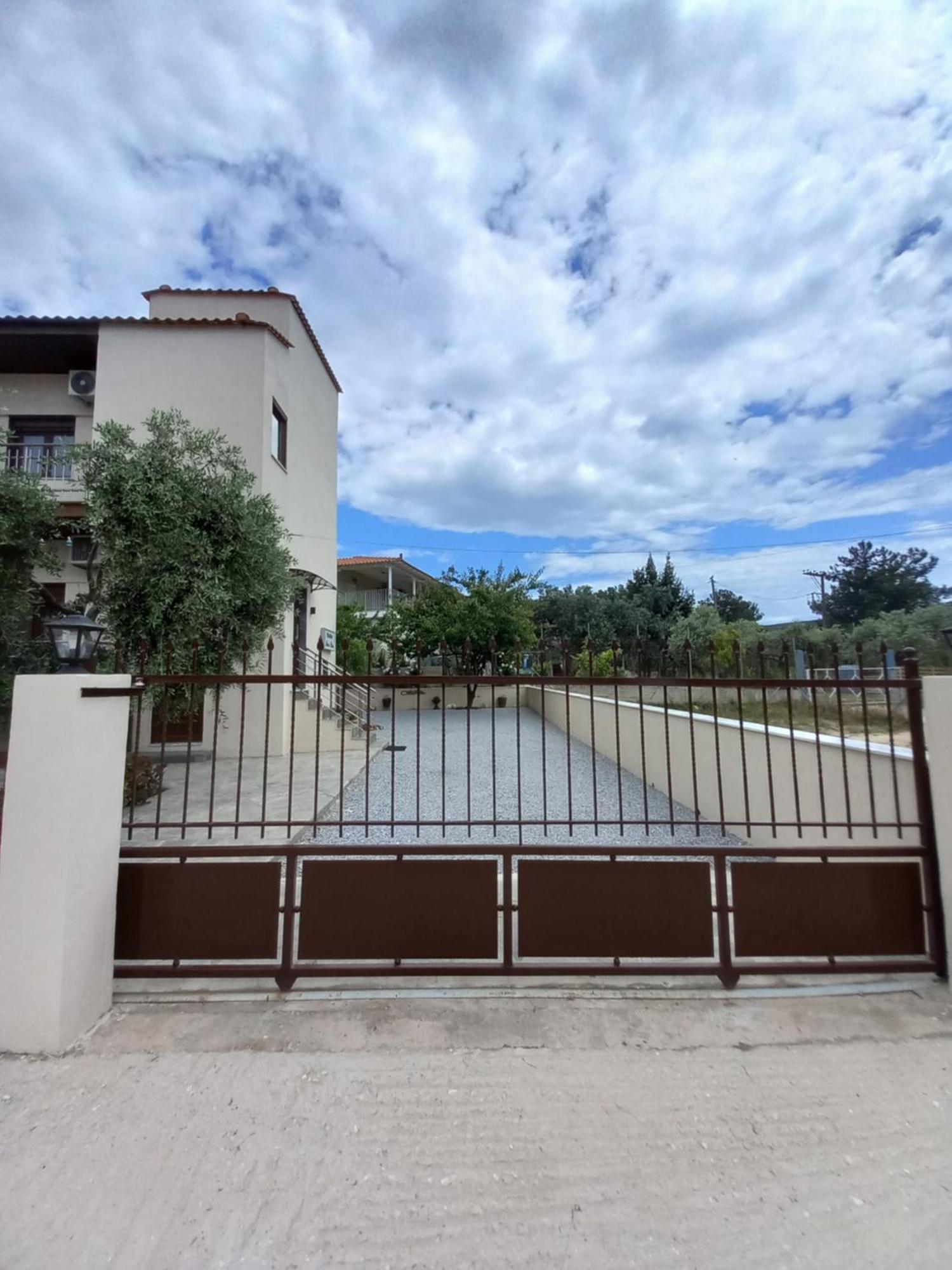 Maria Dina Apartments 1 Потос Екстер'єр фото